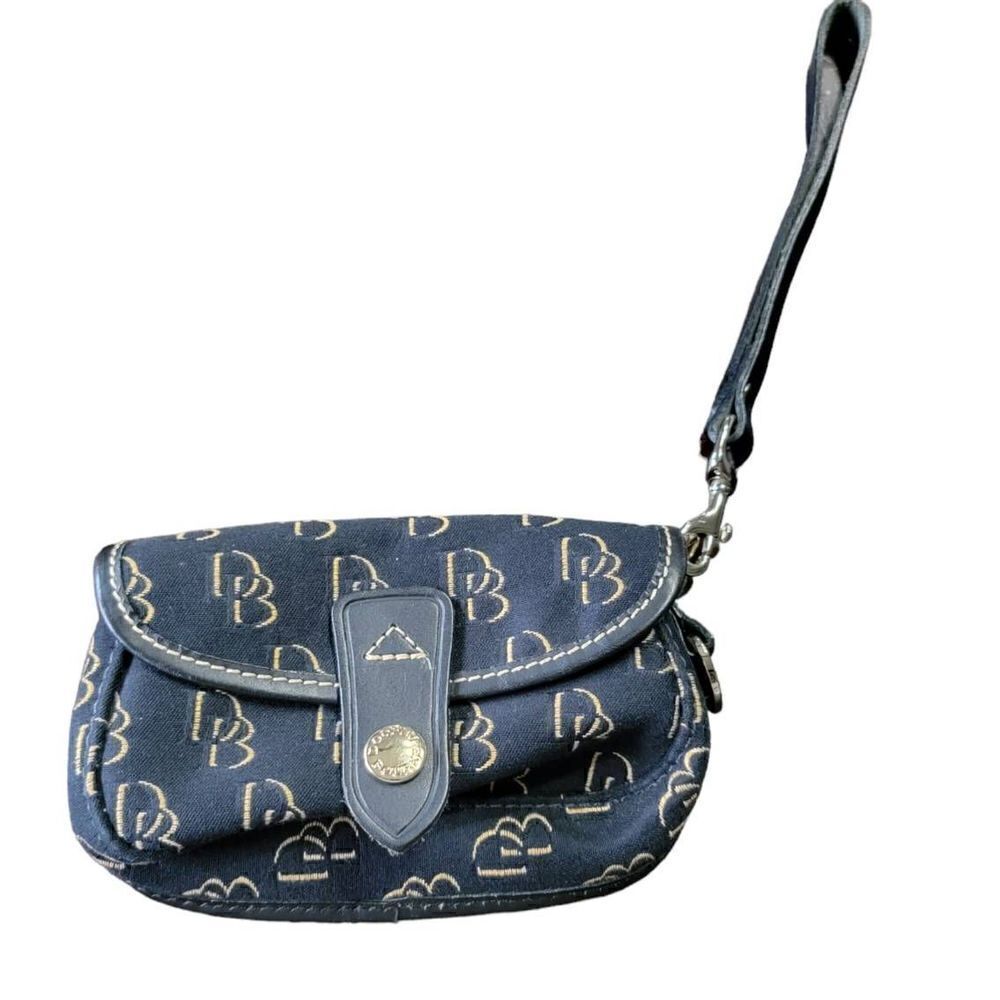 Dooney and Bourke Wristlet Black Gold DB Gold - Picture 4 of 9